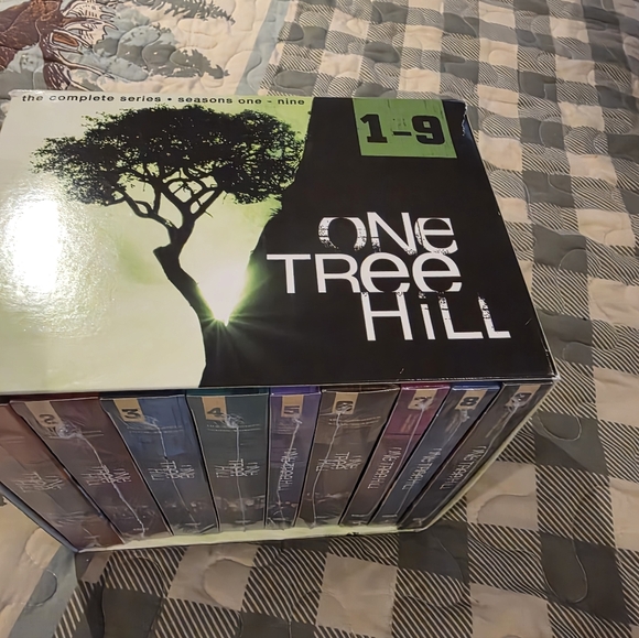 Complete Series DVD Box Set - Multi-Color - Picture 2 of 2